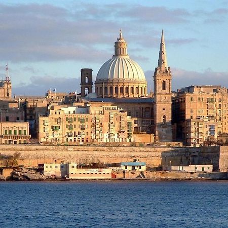 Modern Family Holiday Retreat In Gzira Sliema Kültér fotó
