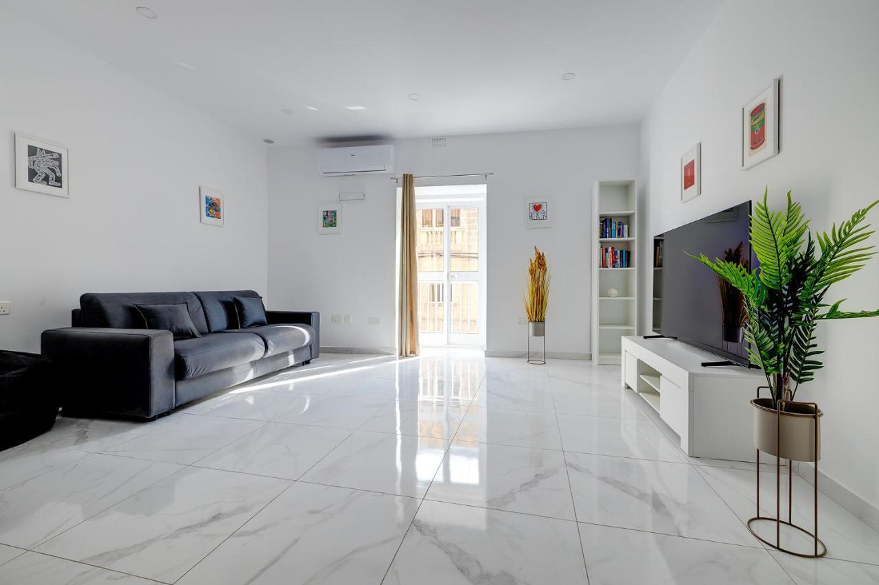 Modern Family Holiday Retreat In Gzira Sliema Kültér fotó