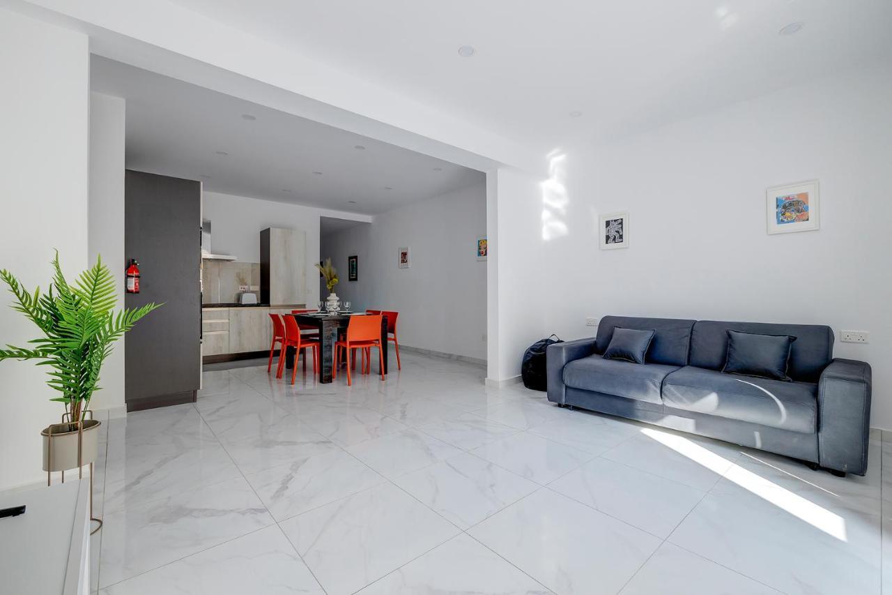 Modern Family Holiday Retreat In Gzira Sliema Kültér fotó