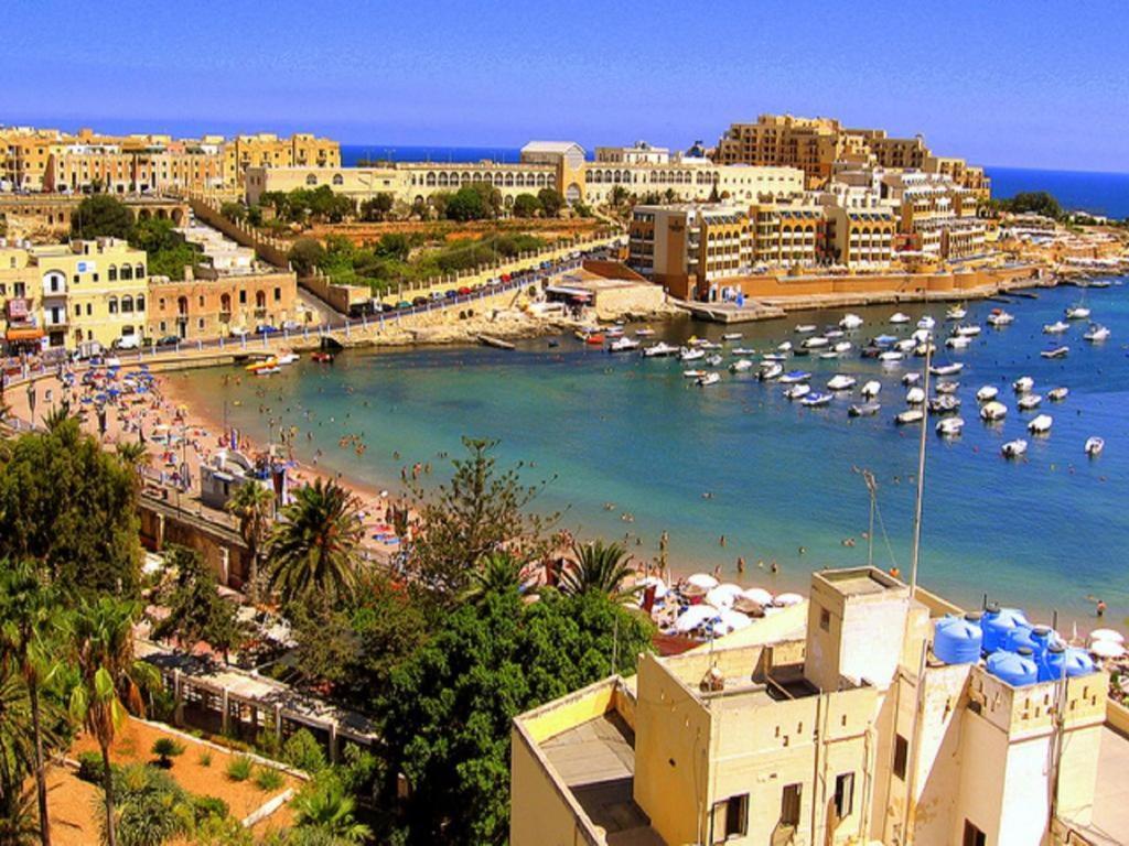 Modern Family Holiday Retreat In Gzira Sliema Kültér fotó